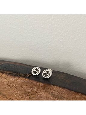 Gucci Silver Double G Round Logo Stud Earrings
